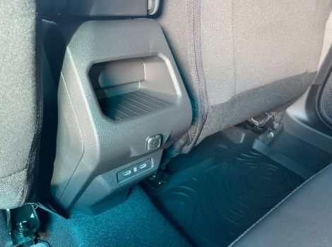 Dacia DUSTER ECO-G 120 CH BVA EXTREME AVEC ACCES MAIN LIBRE PACK CITY ET PACK COLD
