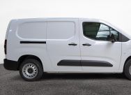 Peugeot PARTNER FOURGON XL DIESEL 130 CH AUTOMATIQUE 3PL SUREQUIPE