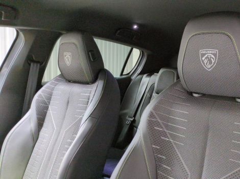 Peugeot 308 NOUVELLE BLUEHDI 130 S&S BVA EAT8 GT