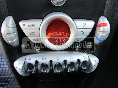 Mini MINI 95 CH SERIE ONE PK SALT BVA AVEC CLIMATISATION AUTOMATIQUE ET RADAR DE RECUL