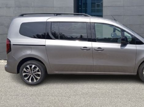 Renault KANGOO GRAND NOUVEAU TCE 130 CH TECHNO 7 PLACES AVEC CAMERA DE RECUL JANTES ALU17 ET ROUE DE SECOURS