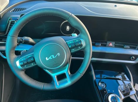 Kia SPORTAGE 1.6 T-GDI 150 CH MHEV DCT7 STYLE PACK AVEC NAVIGATION JANTES ALU 18 TABLEAU DE BORD SUPERVISION 12.3"