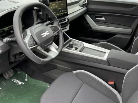 Dacia BIGSTER 155 CH HYBRID EXTREME AVEC CAMERA ACCES MAIN LIBRE HAYON ELECTRIQUE PACK HIVER ET TOIT PANORAMIQUE