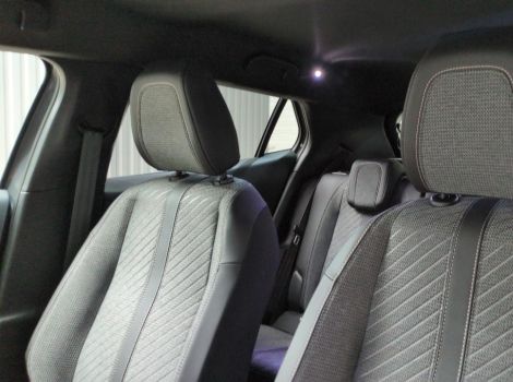 Peugeot 2008 HYBRID 145 BVA E-DCS6 ALLURE SUREQUIPE (NAVI, CAMERA 360, DRIVE ASSIST PLUS, SIEGES CHAUFFANTS)