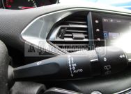 Peugeot 308 1.6 BLUE HDI 100 CH ALLURE GPS