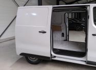 Citroën JUMPY FOURGON M DIESEL 180 CH AUTOMAT AVEC PACK CAMERA ET PACK MODUWORK
