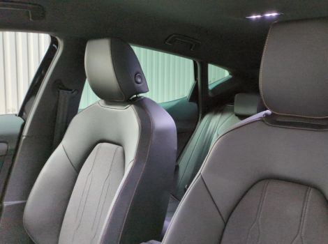 Cupra FORMENTOR NOUVEAU 1.5 ETSI HYBRID 150 CH BVA DSG7 V AVEC ATTELAGE ET SIEGES CHAUFFANTS