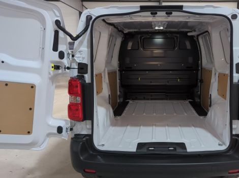 Citroën JUMPY FOURGON M DIESEL 150 CH AUTOMAT AVEC PACK CHANTIER ET PACK CONNECTIVITE ET MODUWORK