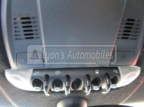 Mini MINI 95 CH SERIE ONE PK SALT BVA AVEC CLIMATISATION AUTOMATIQUE ET RADAR DE RECUL