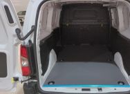 Peugeot PARTNER FOURGON XL DIESEL 130 CH AUTOMATIQUE 3PL SUREQUIPE