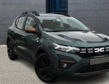 Dacia NOUVELLE SANDERO TCE 90 CH CVT EXTREME STEPWAY PCK PLUS AVEC CAMERA AVERTISSEUR D'ANGLES MORTS CONFORT PACK ET SIEGES CHAUFFANTS
