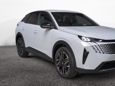 Peugeot 3008 HYBRID 145 BVA E-DCS6 ALLURE AVEC JANTES 19 ET NAVI