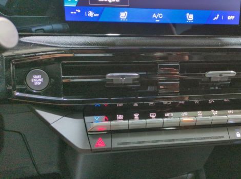Renault CLIO 6 TCE 115 CH BVM6 TECHNO AVEC SIEGES CHAUFFANTS