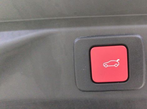 Peugeot 3008 HYBRID 145 BVA E-DCS6 GT AVEC TOIT PANO ET PACK 360 VISION & DRIVE ASSIST