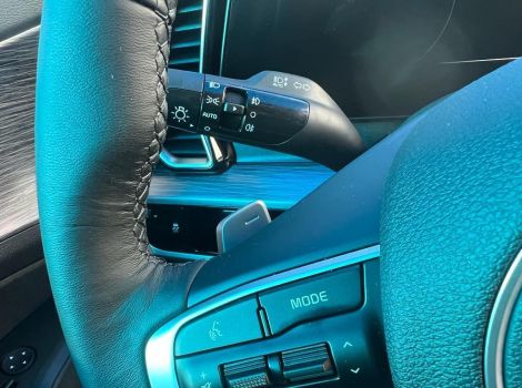 Kia SPORTAGE 1.6 T-GDI 150 CH MHEV DCT7 STYLE PACK AVEC NAVIGATION JANTES ALU 18 TABLEAU DE BORD SUPERVISION 12.3"