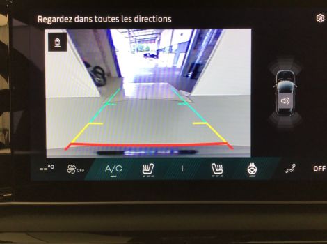 Renault R4 E-TECH ELECTRIQUE 150 CH ICONIC AVEC SYSTEME AUDIO HAUTE-FIDELITE HARMAN KARDON