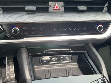 Kia SPORTAGE 1.6 T-GDI 180 CH MHEV GT-LINE PREMIUM DCT7 4WD AVEC SYSTEME AUDIO HARMAN/KARDON TOIT PANO JA19 ET TABLEAU DE BORD SUPERVISION 12.3"