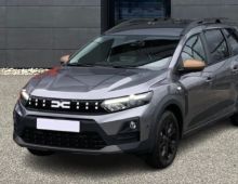 Dacia JOGGER ECO-G 120 AUTO EXTREME 7 PLACES AVEC PACK CONDUITE CAMERA MULTIVUE EXTENDED GRIP ET PACK HIVER