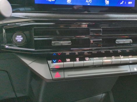 Renault CLIO 6 TCE 115 CH BVM6 TECHNO AVEC SIEGES CHAUFFANTS