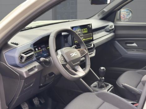 Dacia DUSTER NOUVEAU 4X2 ECO-G 100 CH EXPRESSION AVEC PACK COLD