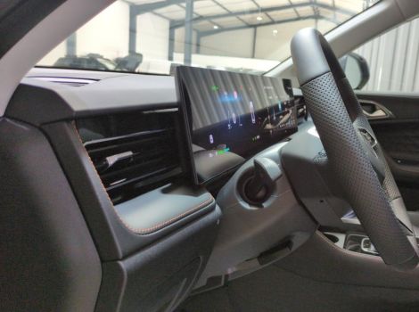 MG EHS 1.5 HYBRIDAVEC 224 CH BVA LUXURY