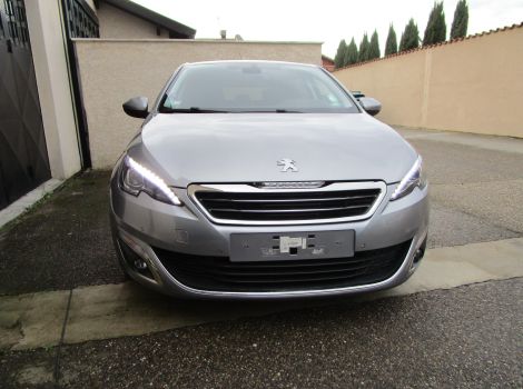 Peugeot 308 110 CH ALLURE GPS AVEC RADARS AVANT/ARRIERE ET CAMERA DE RECUL
