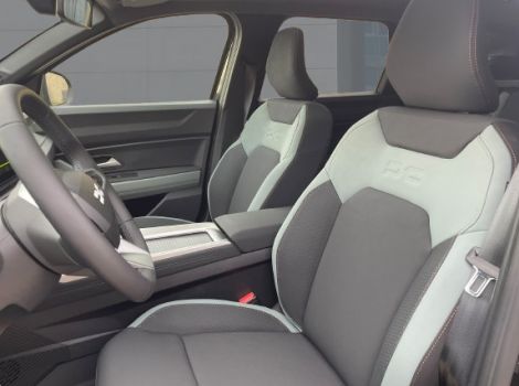 Dacia BIGSTER 155 CH HYBRID EXTREME AVEC CAMERA ACCES MAIN LIBRE HAYON ELECTRIQUE PACK HIVER PACK PARKING ET TOIT PANORAMIQUE