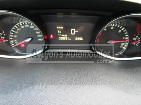Peugeot 308 1.6 BLUE HDI 100 CH ALLURE GPS