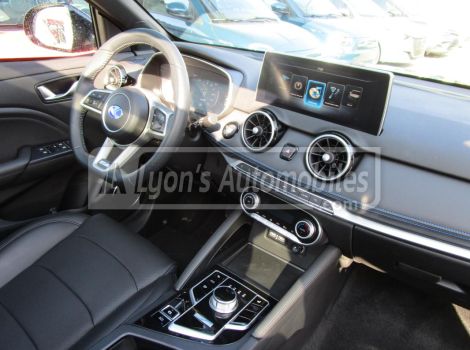 Seres 3 LUXURY 163 CH 120kW SUREQUIPEE AVEC TOIT OUVRANT PANORAMIQUE AUTONOMIE 329 KM