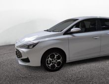 MG MG3 1.5 L HYBRIDAVEC 195 CH BVA LUXURY